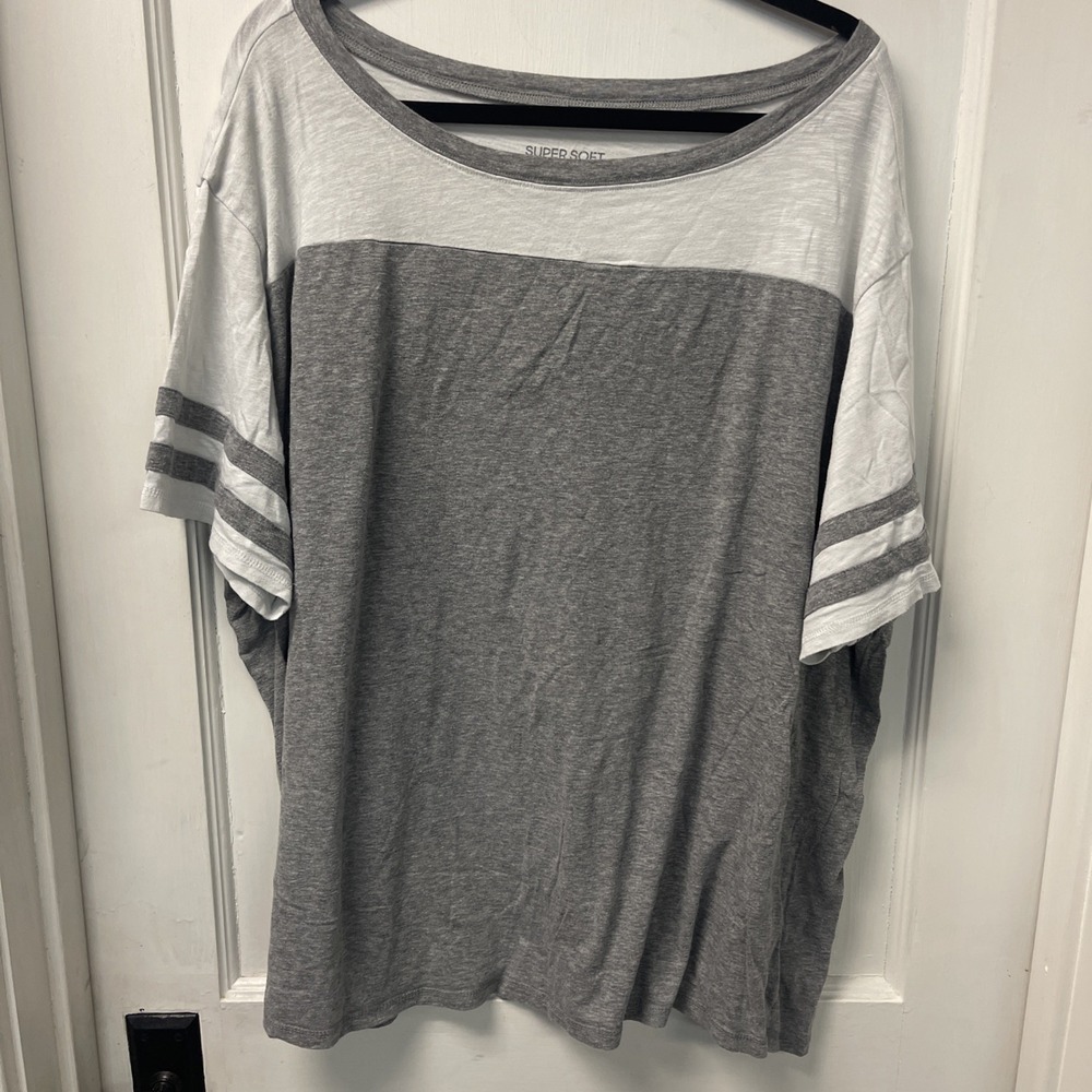 Torrid Super Soft Slub Boat Neck Elbow Sleeve Varsity Tee Gray Cream Size 3X
